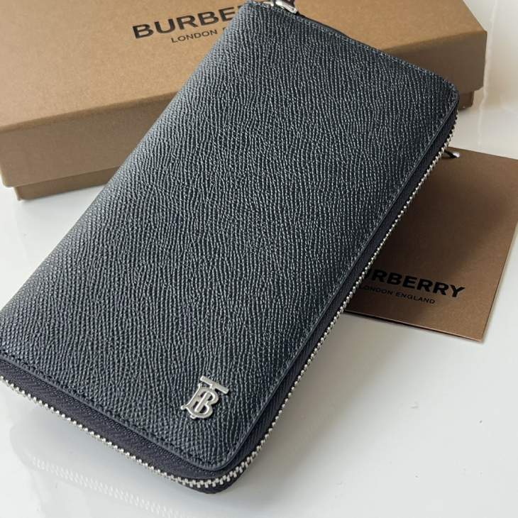 Picture of Burberry Wallets _SKUfw170101130fw